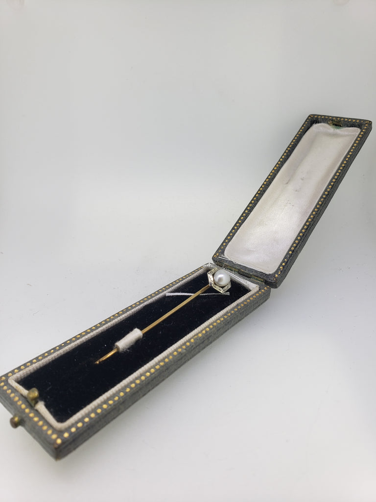 Vintage Pearl Stick Pin