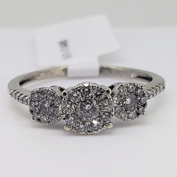 Vintage 14K White Gold Diamond Ring