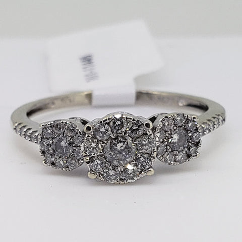 Vintage 14K White Gold Diamond Ring