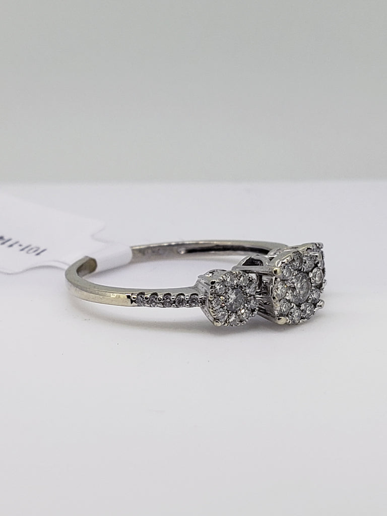 Vintage 14K White Gold Diamond Ring