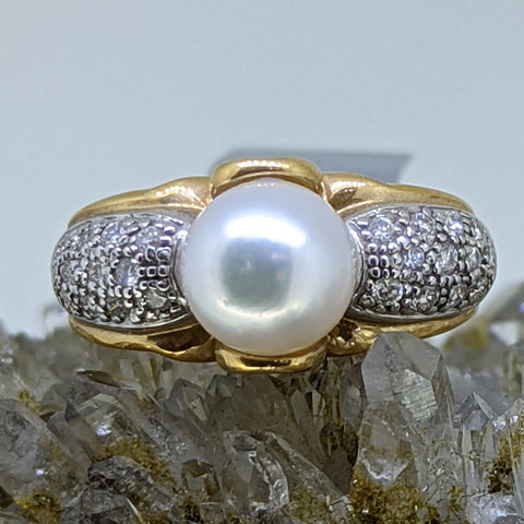 14K Yellow Gold Pearl Ring
