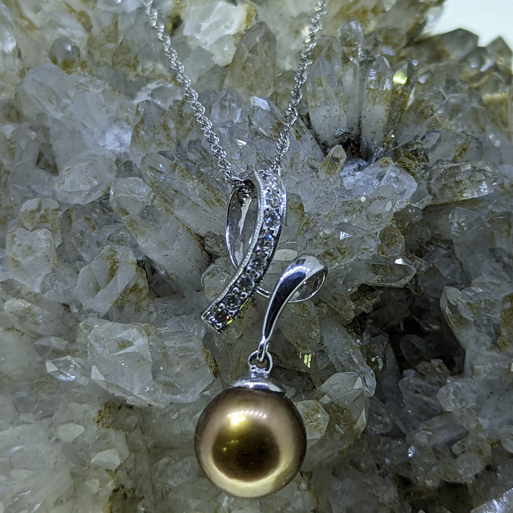 14K White Gold Diamond and Brown Pearl Necklace