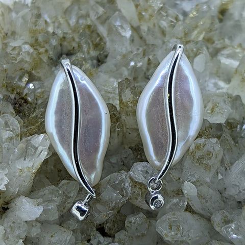 Pearl and Diamond Earrings