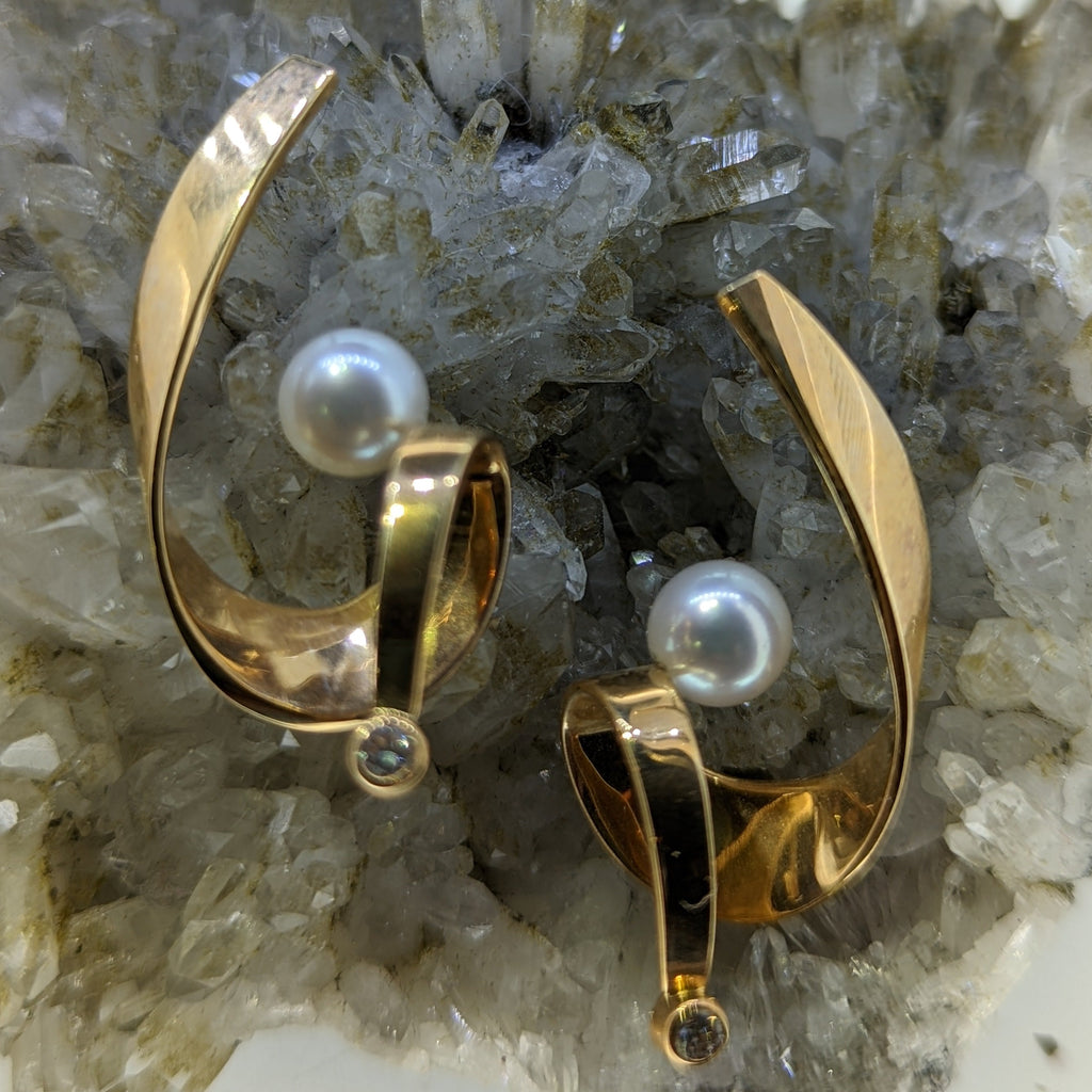 6mm Pearl and Diamond Earrings