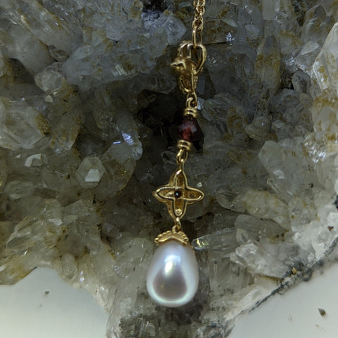 14K Yellow Pearl and Garnet Necklace