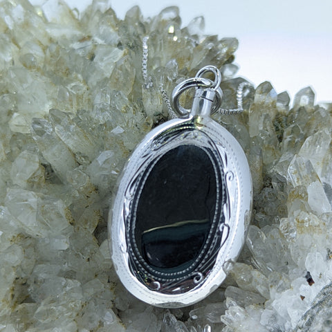 Remembrance Ash Oval Locket