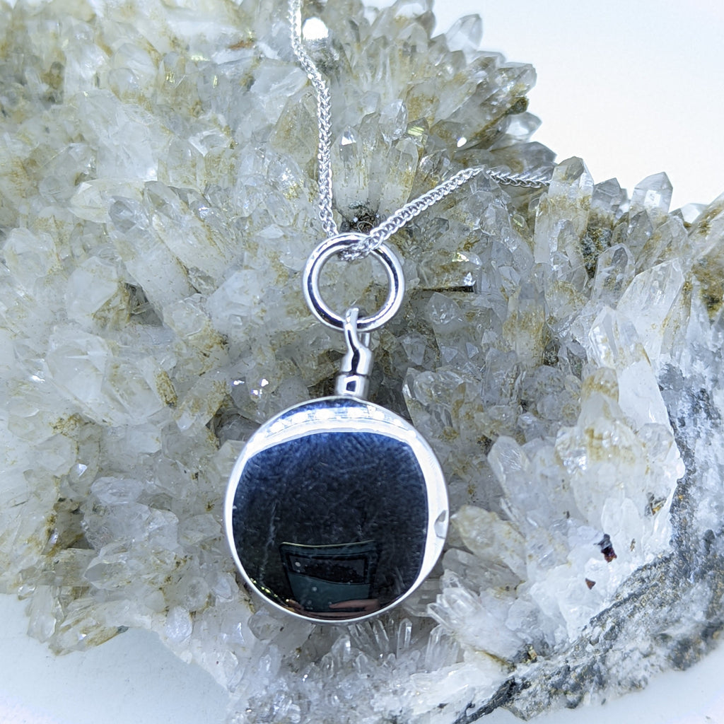 Remembrance Ash Circular Locket