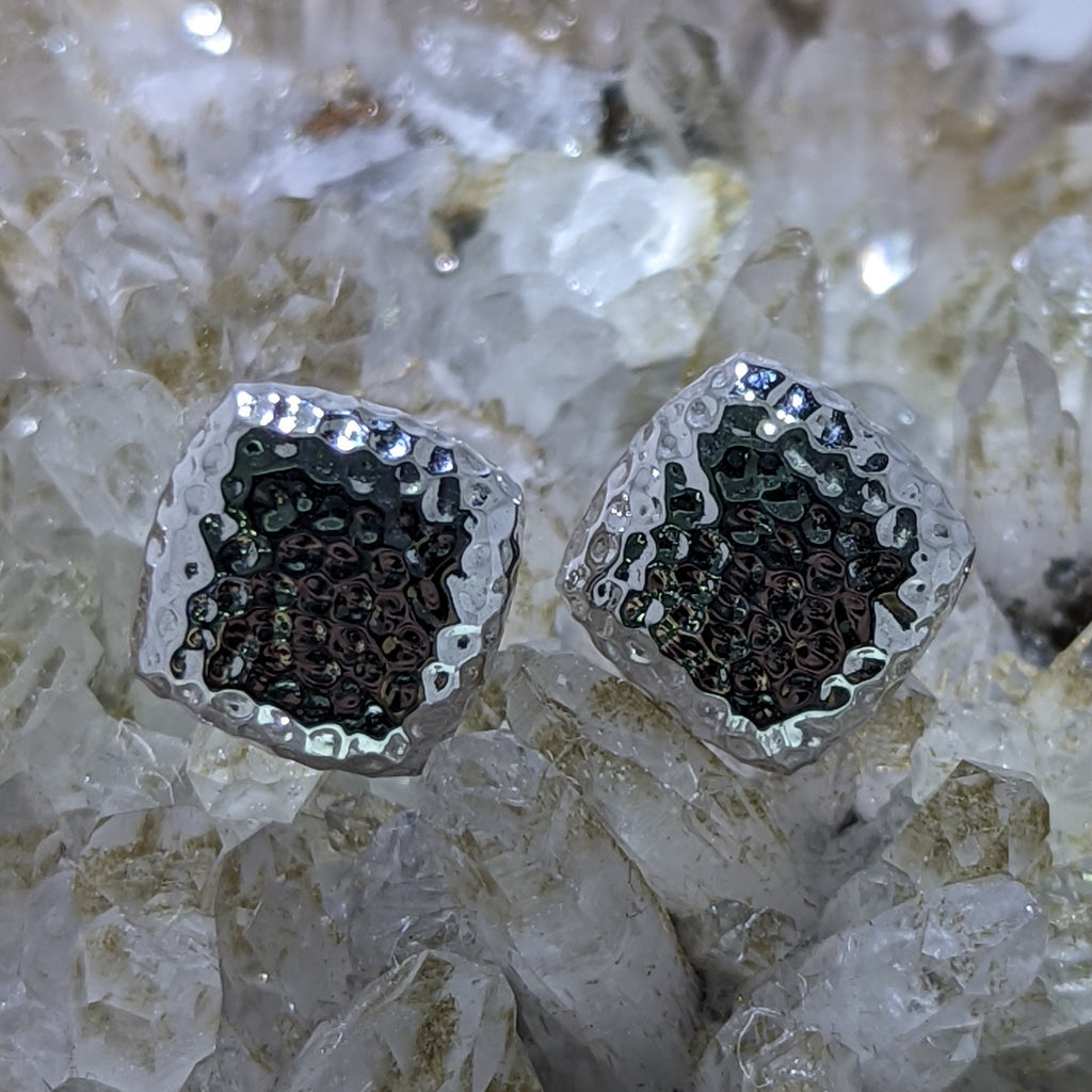 14K White Gold Hammered Square Studs