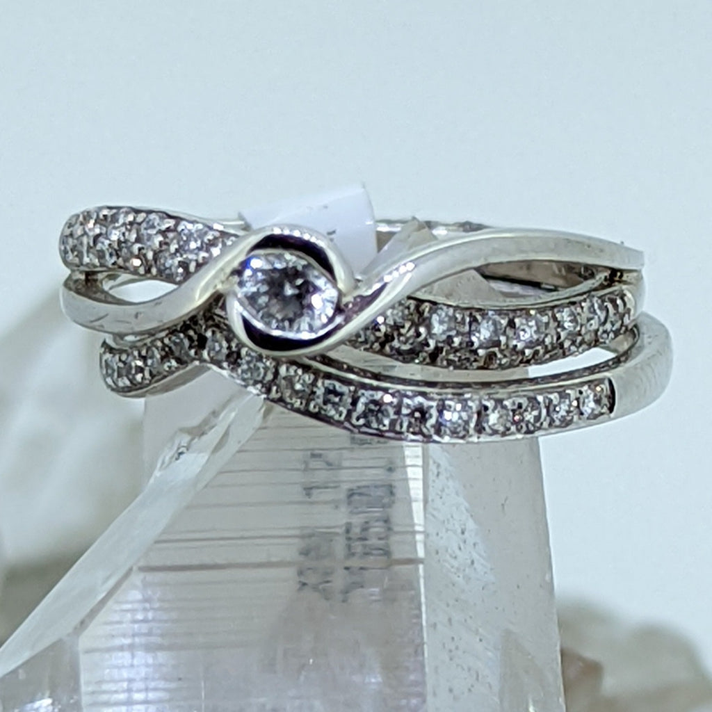 14K White Gold Diamond Wedding Set (.12CT Center Stone)