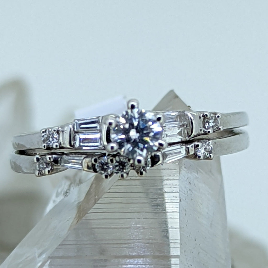 14K White Gold Diamond Wedding Set (.2CT Center Stone)