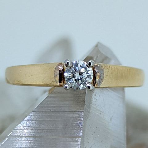 14K Yellow Gold Diamond Engagement Ring (.2CT Center Stone)