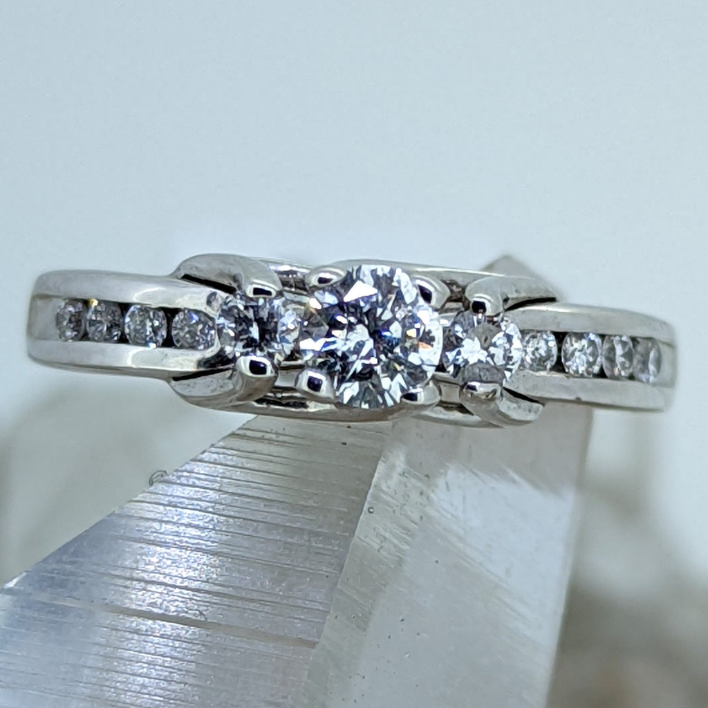 14K White Gold Diamond Engagement Ring (.25CT Center Stone)