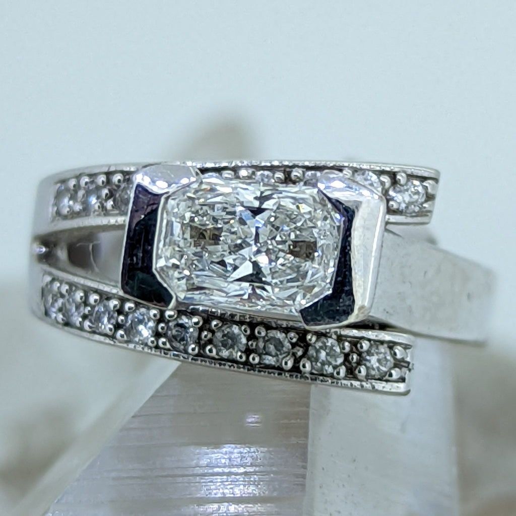 14K White Gold Diamond Engagement Ring (.73CT Center Stone)