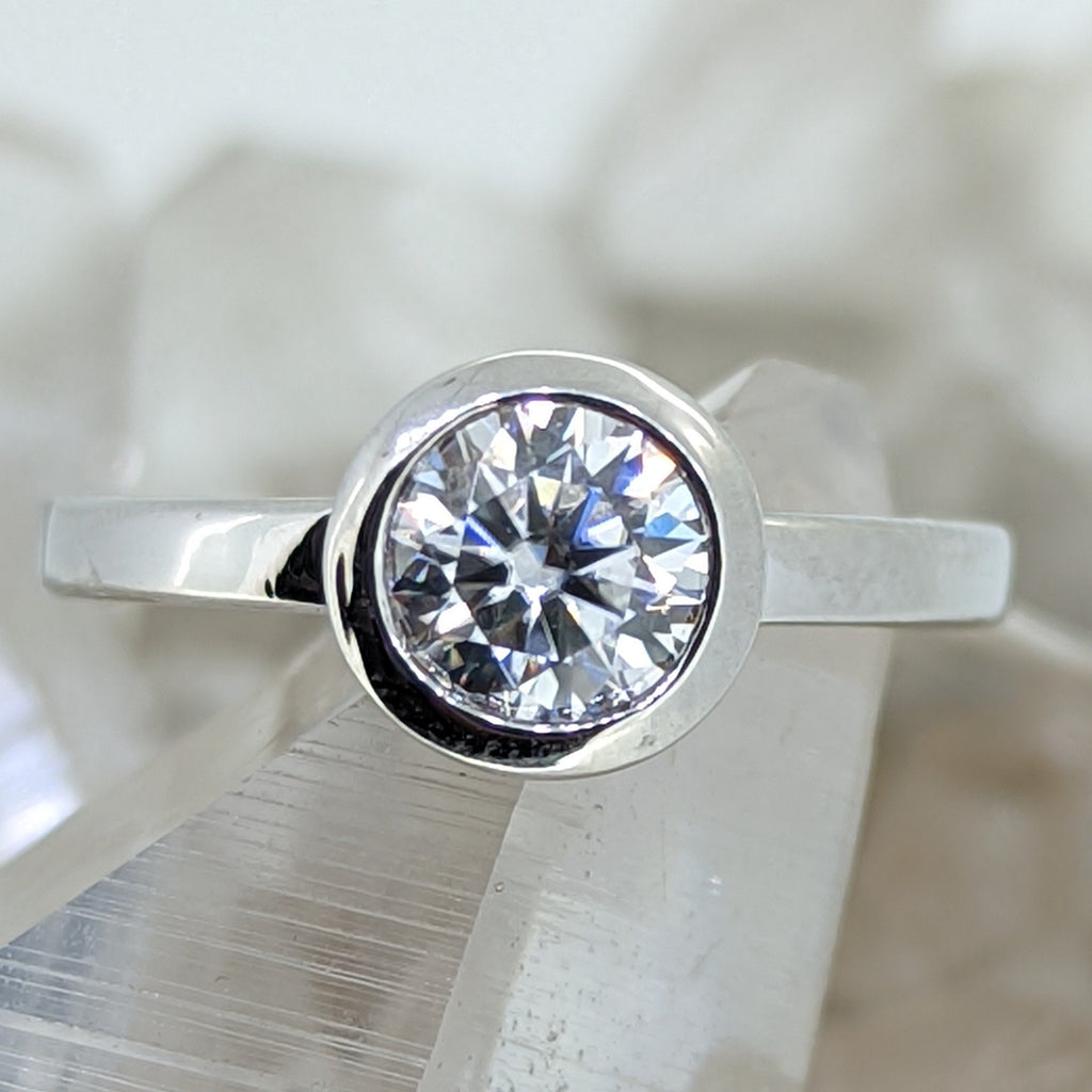 14K White Gold Moissanite Engagement Ring (1CT)