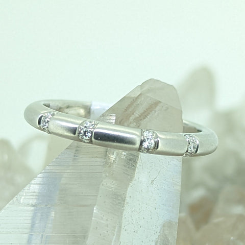 14K White Gold Wedding Band