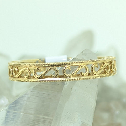 14K Yellow Gold Wedding Band