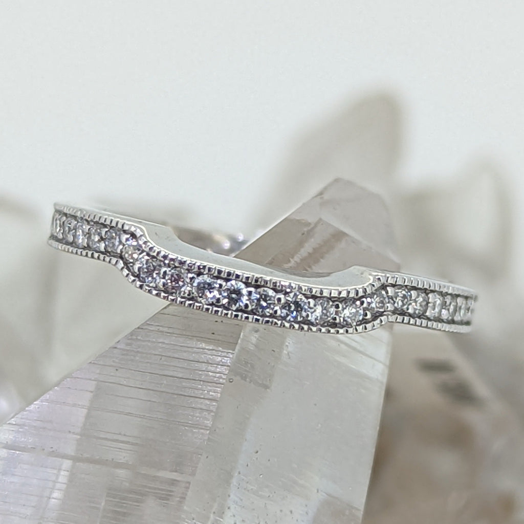 14K White Gold Wedding Band