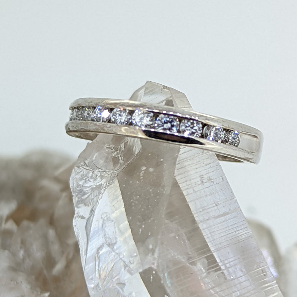 14K White Gold Diamond Ring