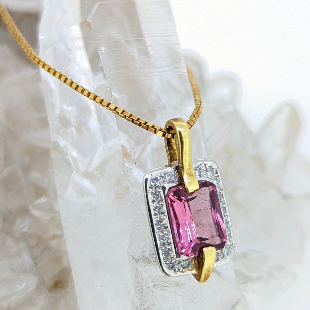 18K Yellow Gold Pink Tourmaline Necklace
