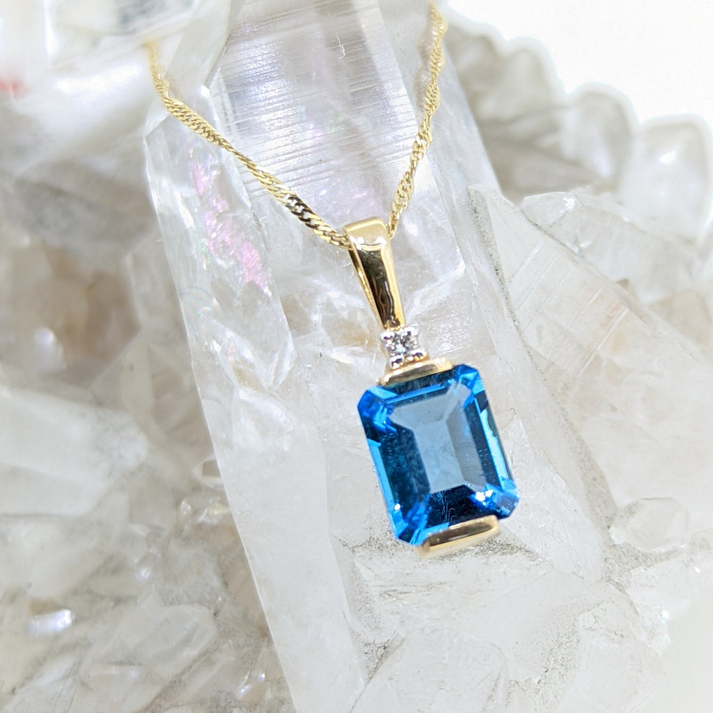 14K Yellow Gold Blue Topaz and Diamond Necklace