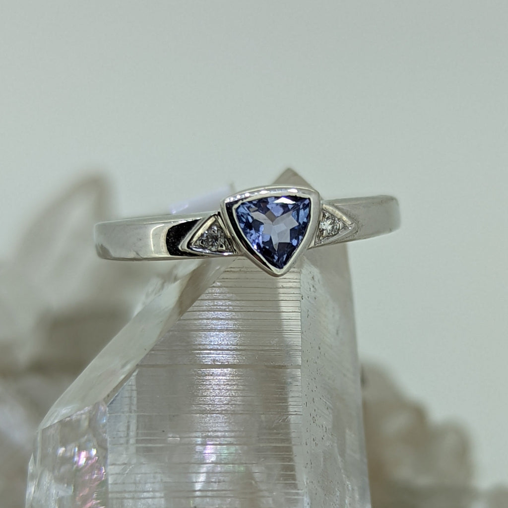 14K White Gold Tanzanite Ring
