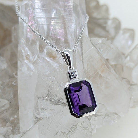 14K White Gold Amethyst Necklace