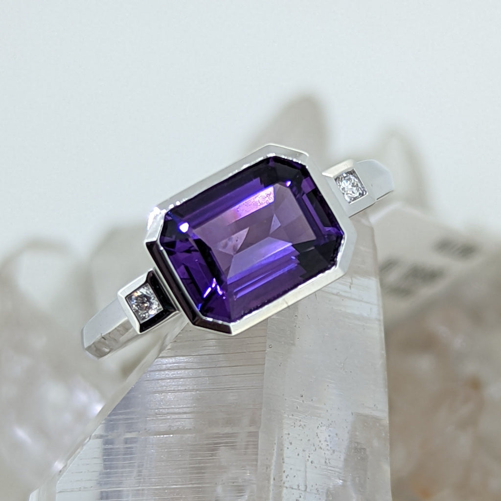 14K White Gold Amethyst Ring
