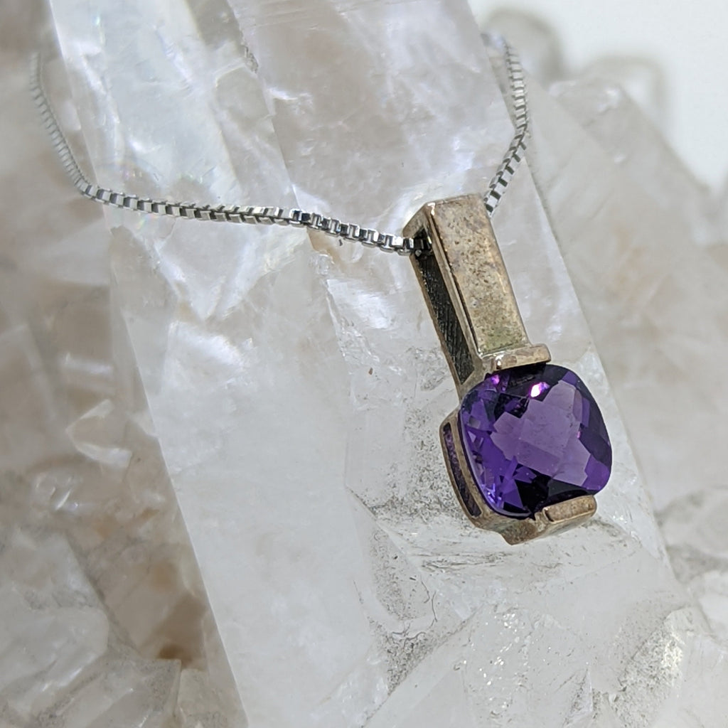 February Birthstone Necklace (Amethyst)