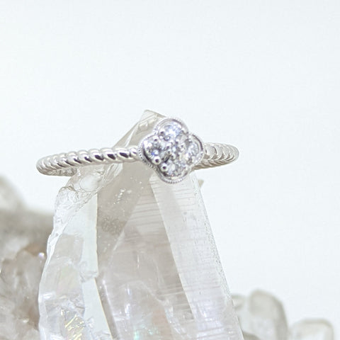 14K White Gold Diamond Ring